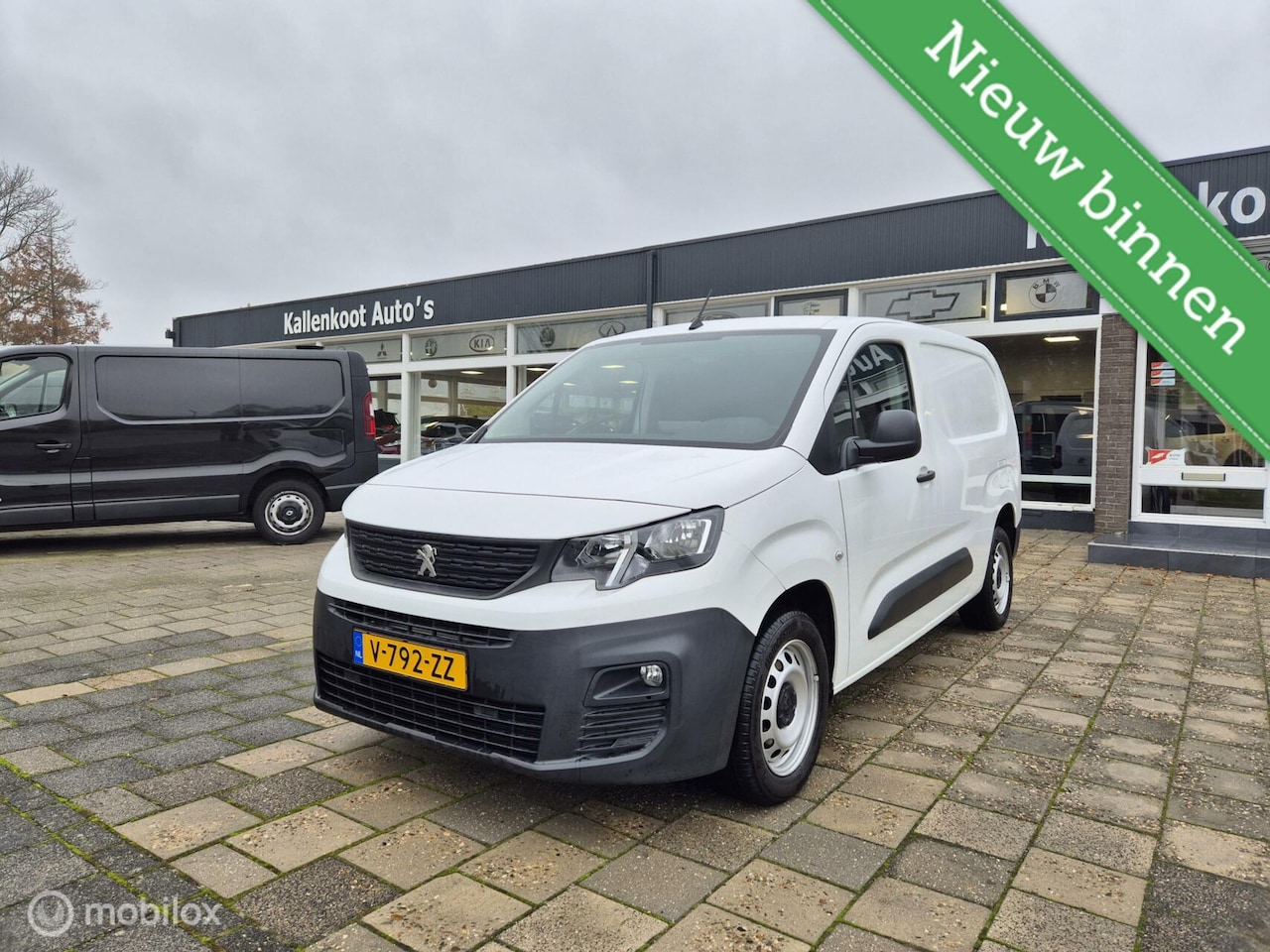 Peugeot Partner - bestel 1.6 BlueHDI Premium Long - AutoWereld.nl