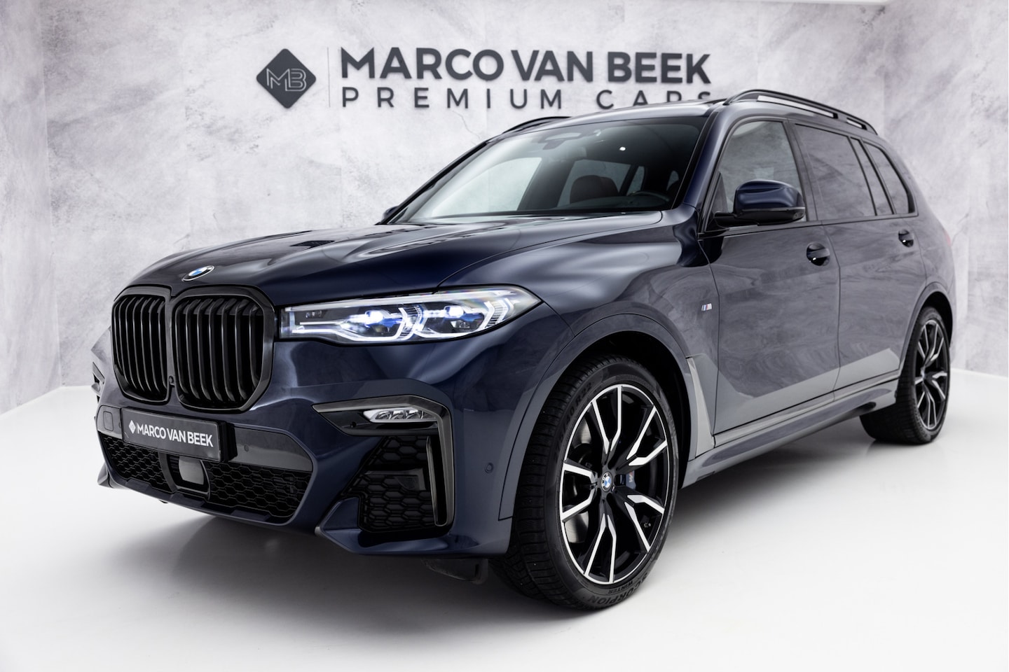 BMW X7 - xDrive40i High Executive | Pano Sky Lounge | Stoelventilatie | 4W Sturing - AutoWereld.nl