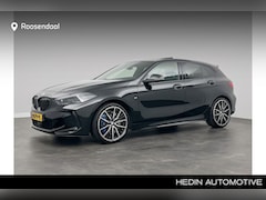 BMW 1-serie - M135i xDrive High Executive | Panoramadak | Hifi | Extra getint glas achter | Head Up Disp