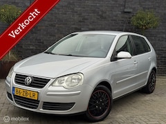 Volkswagen Polo - 1.4-16V 5D -AIRCO- Apk (1-11-2025) *INRUIL MOGELIJK