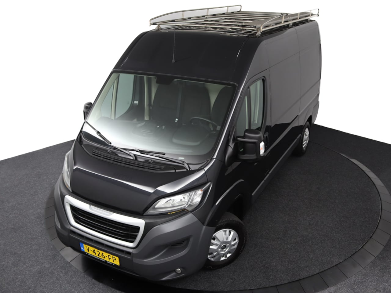 Peugeot Boxer - 2.0 BLUEHDI PREMIUM PACK L2H2 AC/CRUISE/NAV/CAMERA/REGEN.SENS/IMPERIAL+LADDER/TREKHAAK - AutoWereld.nl