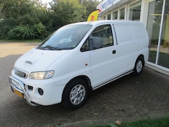 Hyundai H 200 - 2.5 TCI Luxe Kilometerstand Nap