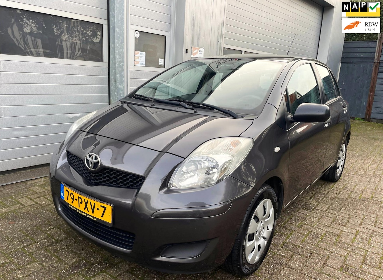 Toyota Yaris - 1.3 VVTi Comfort 5DR 2011-Airco-Trekhaak-APK - AutoWereld.nl