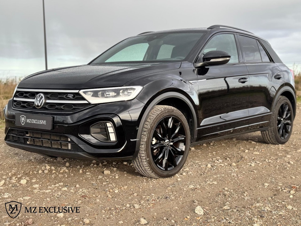 Volkswagen T-Roc - 1.5 TSI R-Line Blackstyle|Pano|Camera|Navi|IQ Lights|Virtual| - AutoWereld.nl