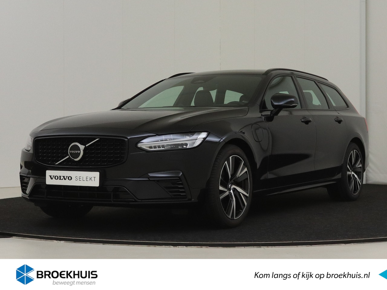 Volvo V90 - T6 Recharge AWD Ultimate Dark | Luchtvering | Bowers & Wilkins | 360 Camera | Elektr. Trek - AutoWereld.nl