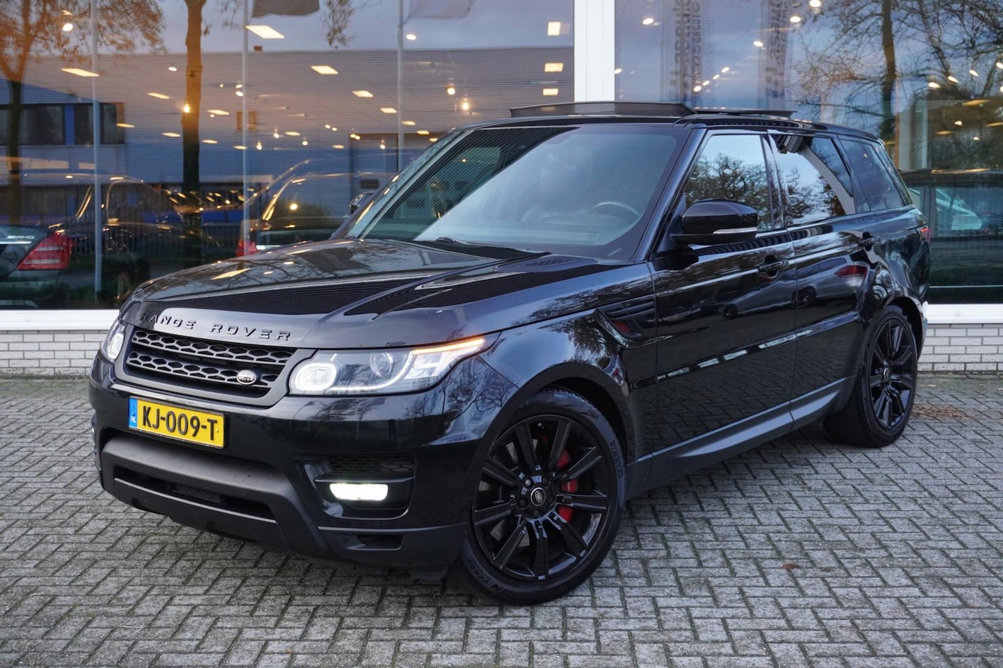 Land Rover Range Rover Sport - 3.0 SDV6 Autobiography Dynamic NAP PANO Black-ed. - AutoWereld.nl