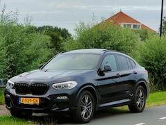 BMW X4 - XDrive High Executive M SPORT Panorama 40i Look 254pk Cam 6WB teller Navi 10inch