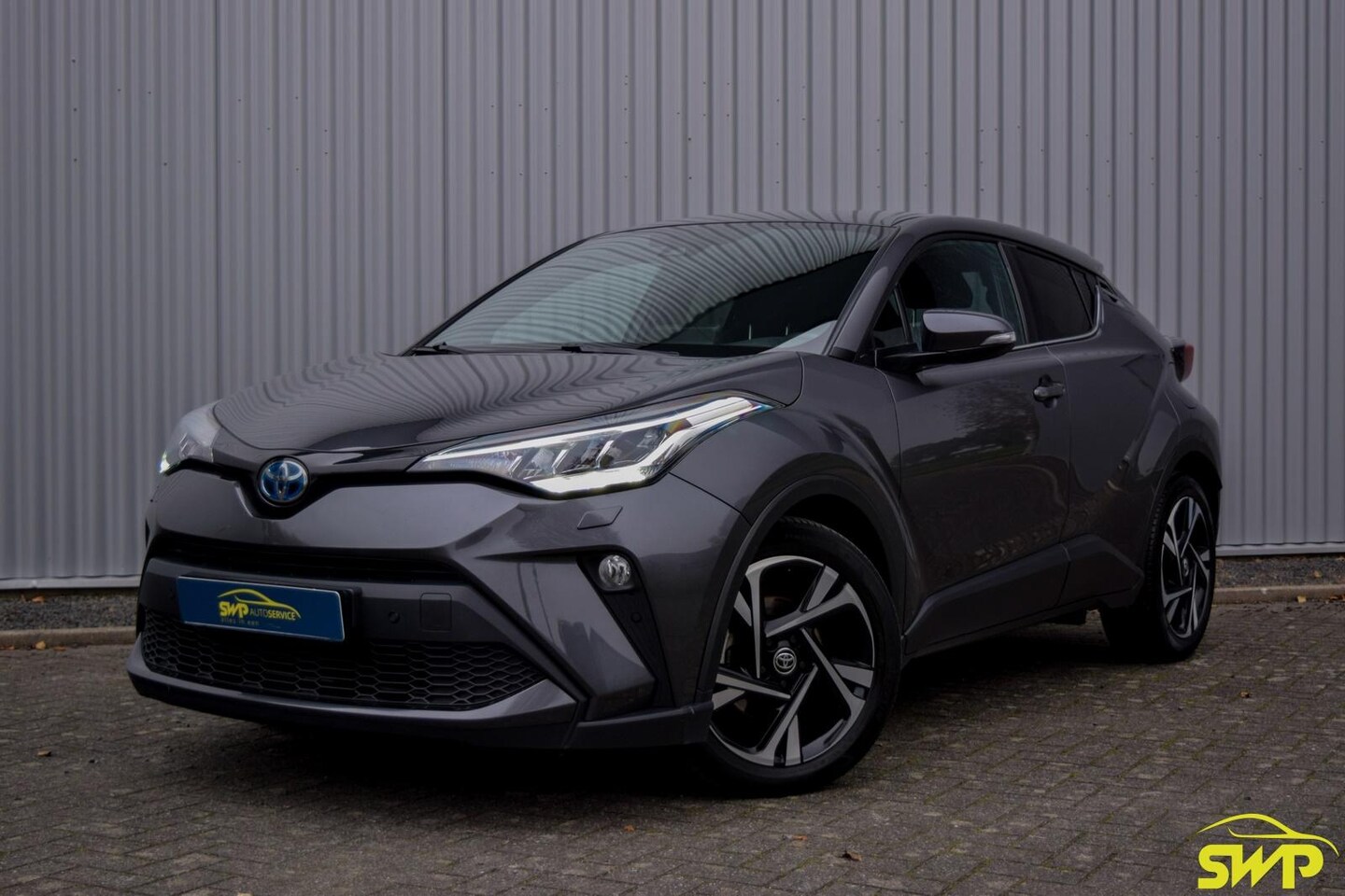 Toyota C-HR - 1.8 Hybrid Dynamic | Cam | Navi via app - AutoWereld.nl