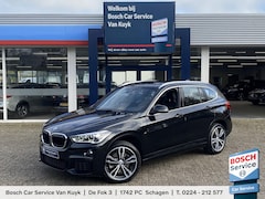 BMW X1 - sDrive20i M Sport Pakket / High-Executive / 192 Pk / Automaat / NL-Auto / 2-De Eigenaar /