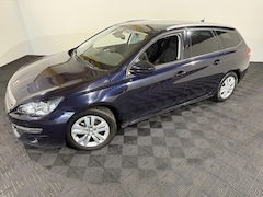 Peugeot 308 SW - 1.2 PureTech Blue Lease Executive