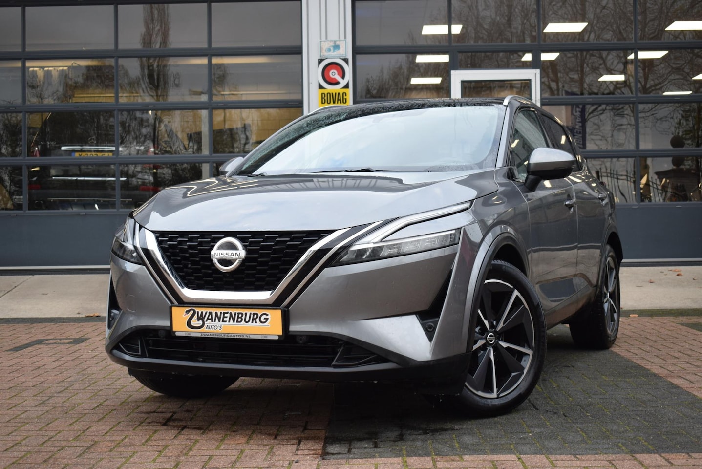 Nissan Qashqai - 1.3 MHEV Tekna Navi Panodak Airco nieuwmodel Km 92.500!! - AutoWereld.nl