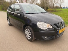 Volkswagen Polo - 1.2 Easyline NETTE 5 DEURS POLO UIT 2009 NIEUWE APK 11-2025