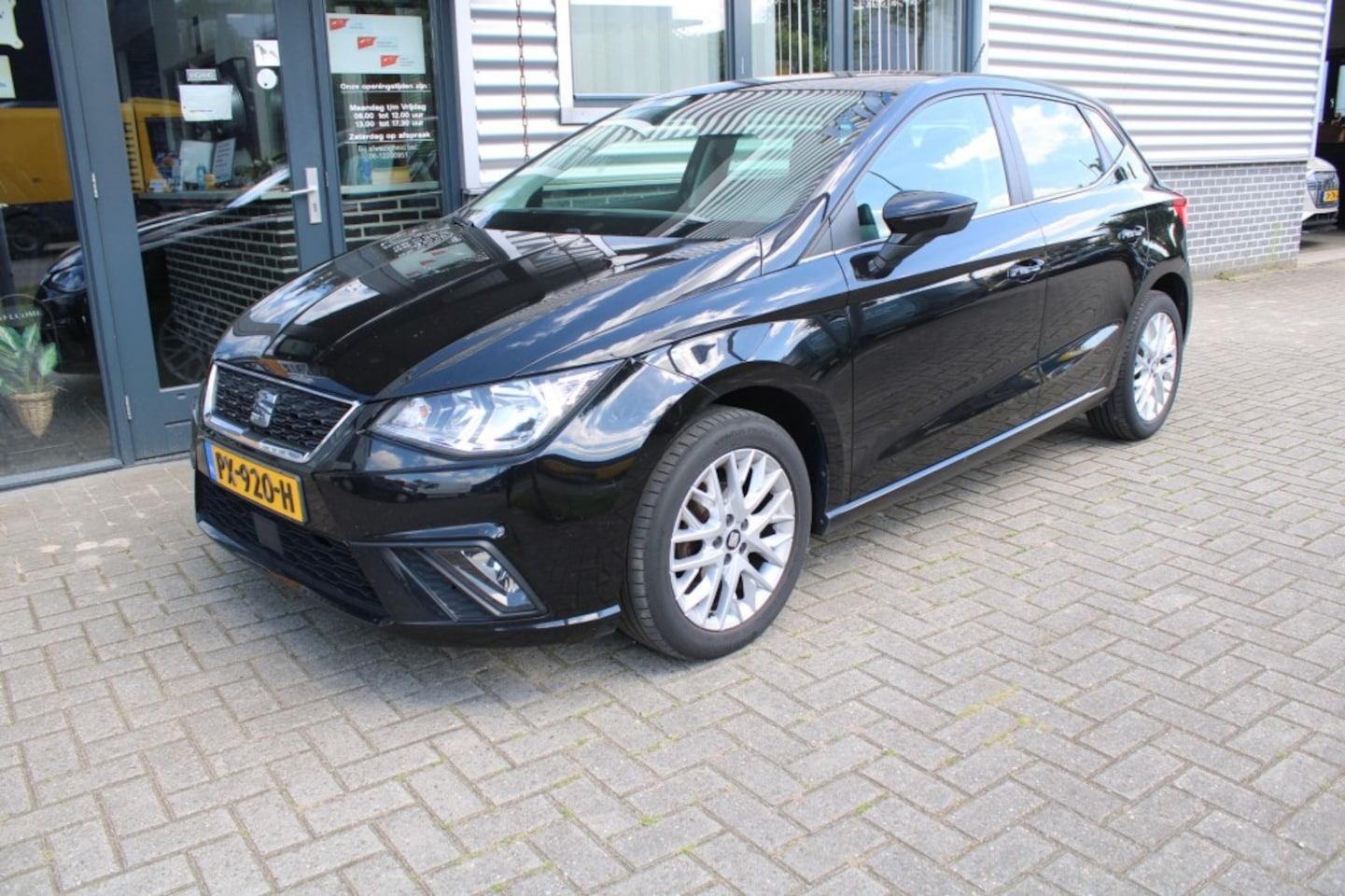 Seat Ibiza - 1.0TSI Style AIRCO ACC CRUISE PDC STOELVERWARMING - AutoWereld.nl