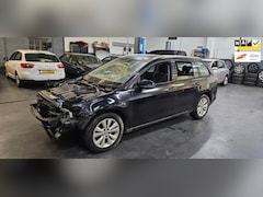 Volkswagen Golf Variant - 7 1.6 TDI Comfortline SCHROEFSCHADE