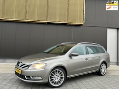 Volkswagen Passat Variant - 1.6 TDI Highl BlueM|Pano|Navi|Stoelver|Parksens|Leder|nwe apk