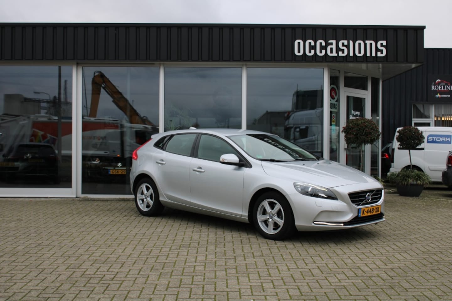 Volvo V40 - 1.6 T2 Kinetic 1.6 T2 Kinetic - AutoWereld.nl