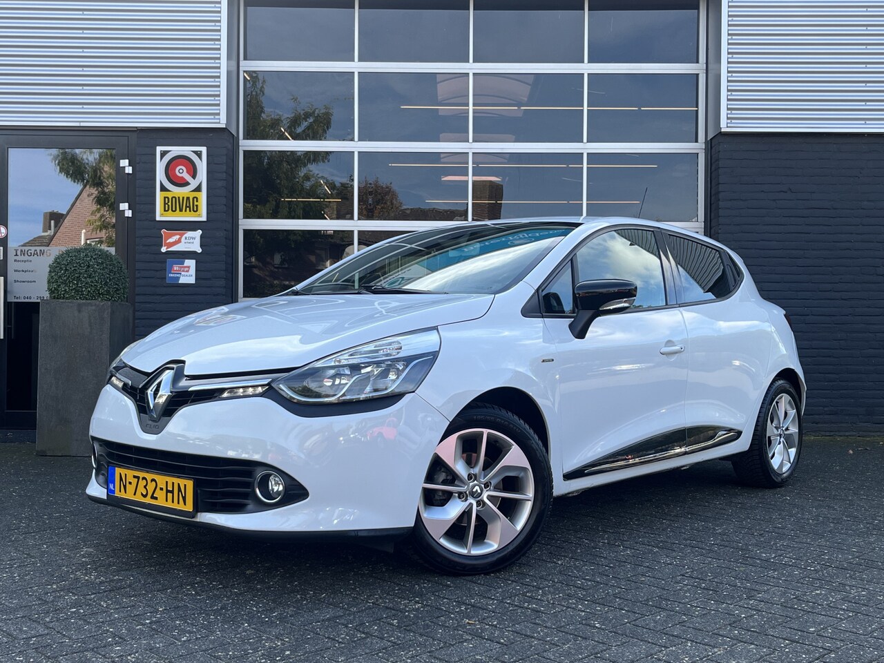 Renault Clio - 1.2 Collection Limited, Cruise, Navi, Pdc - AutoWereld.nl