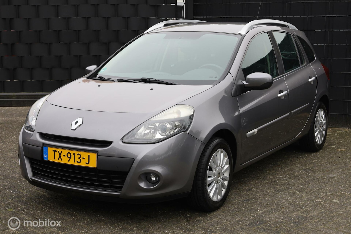 Renault Clio Estate - 1.2-16V Dynamique 1.2-16V Dynamique - AutoWereld.nl