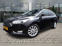 Ford Focus Wagon - 1.5 Titanium | Trekhaak | Navi | Led |