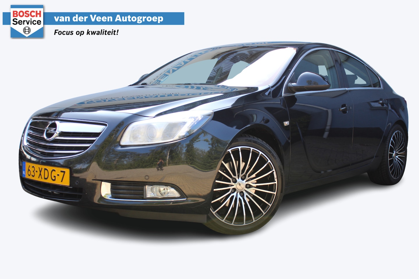 Opel Insignia - 1.6 T Cosmo | Airco | Navigatie | Cruise controle | Parkeersensoren V+A | Trekhaak | 19 In - AutoWereld.nl