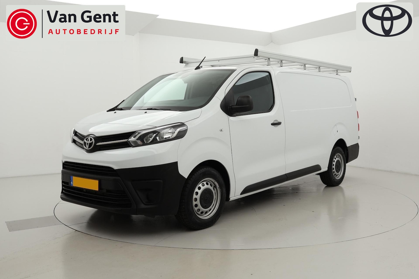 Toyota PROACE Long Worker - 2.0 D-4D Live Trekhaak Navigatie - AutoWereld.nl