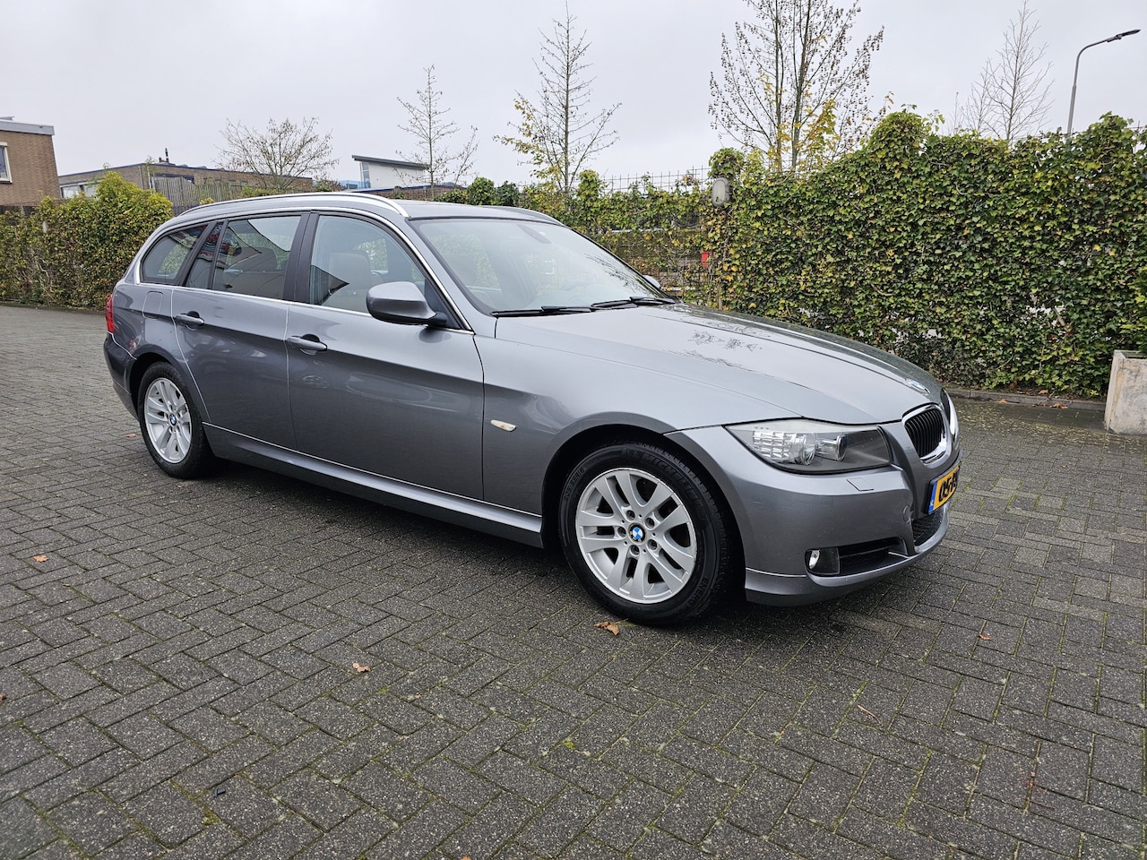 BMW 3-serie Touring - 320i Luxury Line 320i Luxury Line - AutoWereld.nl