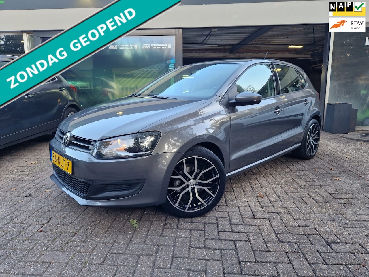 Volkswagen Polo - 1.2 TSI Comfortline | AUTOMAAT | NW APK | CLIMA | CRUISE | ELEC PAKKET | - AutoWereld.nl