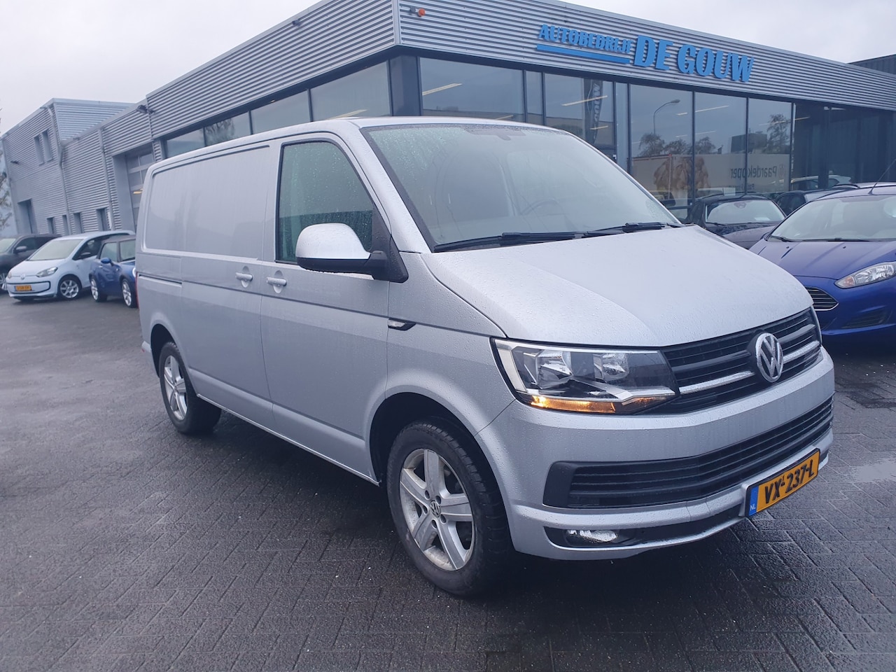 Volkswagen Transporter - 2.0 TDI L1H2 Highline 2.0 TDI L1H2 Highline - AutoWereld.nl