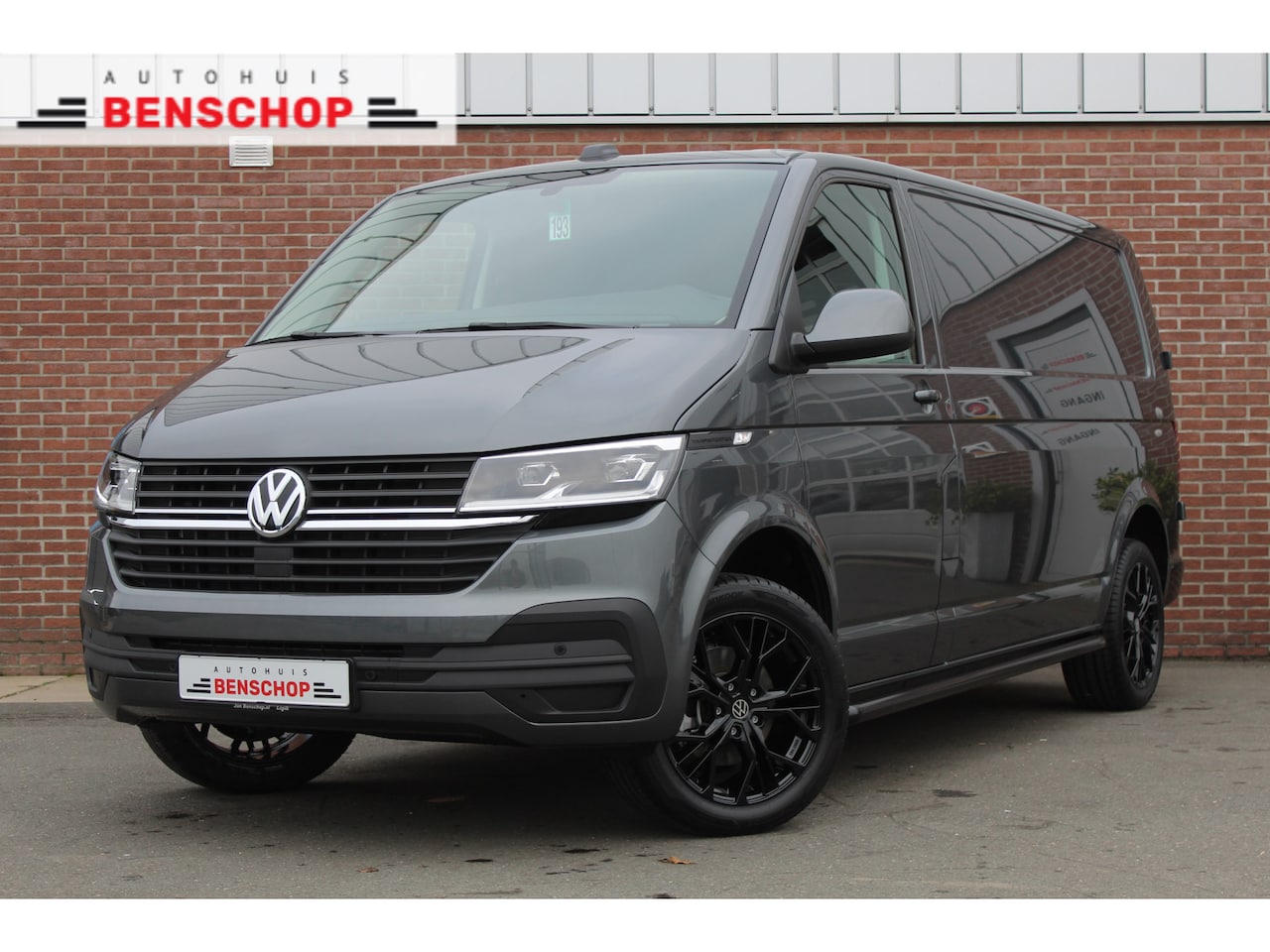 Volkswagen Transporter - T6.1 2.0 TDI 150PK DSG L2 |LED|18-INCH|SIDEBARS|LEER|SIDEBARS|ACHTERUITRIJCAMERA| - AutoWereld.nl