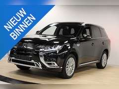 Mitsubishi Outlander - 2.4 PHEV Instyle | Schuif- opendak | Leer | Cruise