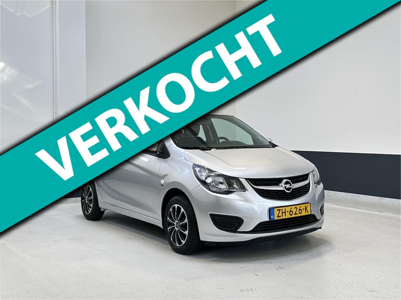 Opel Karl - 1.0 ecoFLEX 120 Jaar Edition | NL | 2e Eig. | Airco | Cruise | Bluetooth | CV - AutoWereld.nl