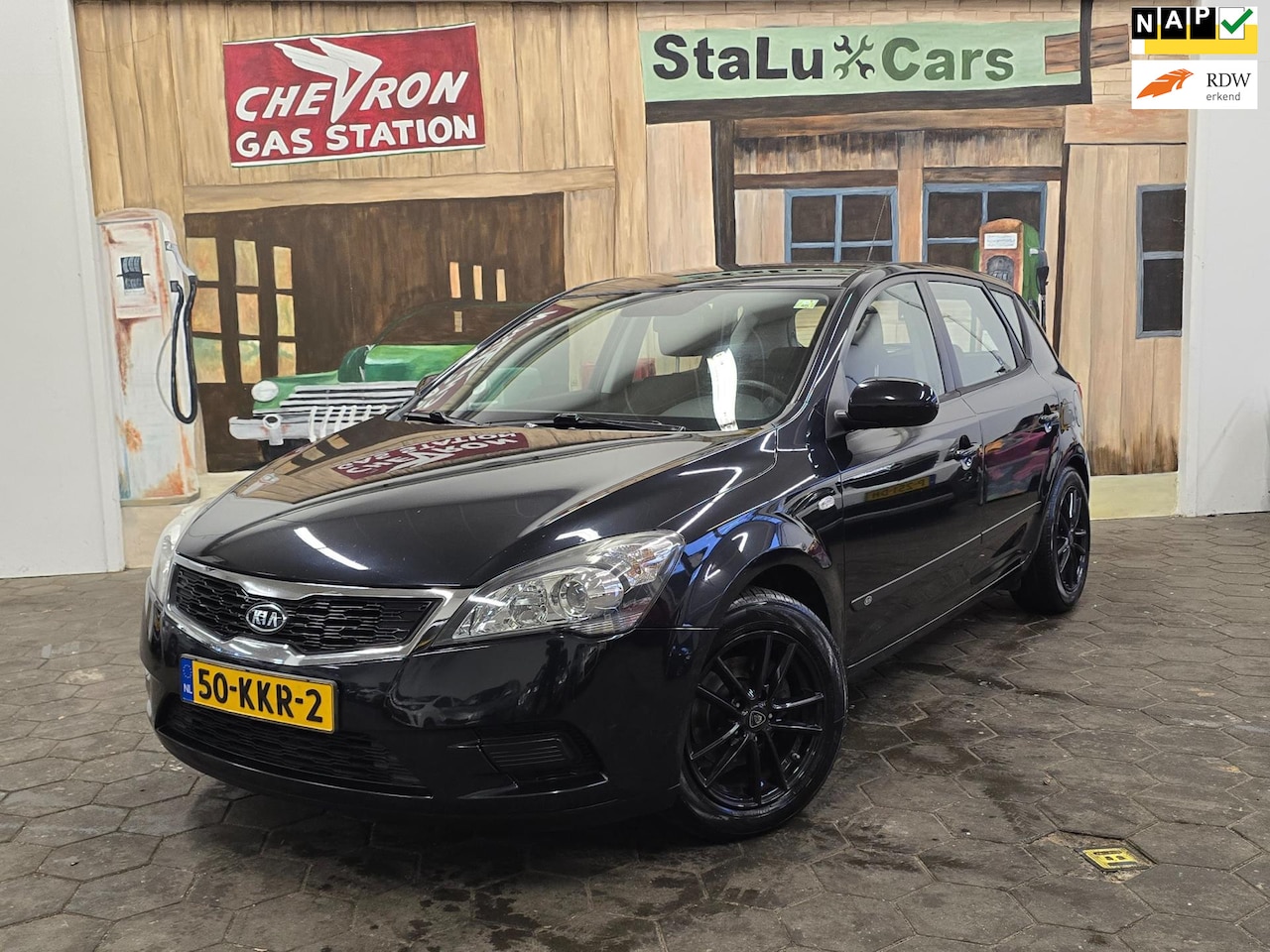 Kia Cee'd - 1.4 CVVT X-tra/AIRCO/N.A.P/BOEKJES AANWEZIG/ - AutoWereld.nl