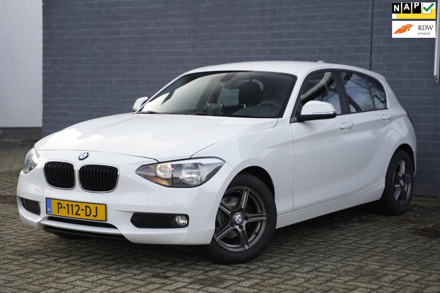 BMW 1-serie - 116i Limited Edition 136pk, Carplay, Airco, NAP - AutoWereld.nl