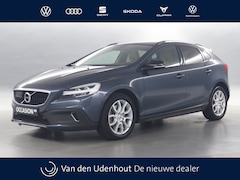 Volvo V40 Cross Country - 1.5 T3 153pk Polar+ Luxury Automaat / Leder / Panoramadak / Stoelverwarming / Camera