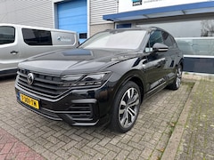 Volkswagen Touareg - 3.0 TSi eHybrid 4MOTION R