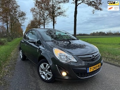 Opel Corsa - 1.4-16V Luxe Exclusive