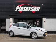 Ford Fiesta - 1.4 TDCi Ambiente AIRCO LM VELGEN MF STUUR