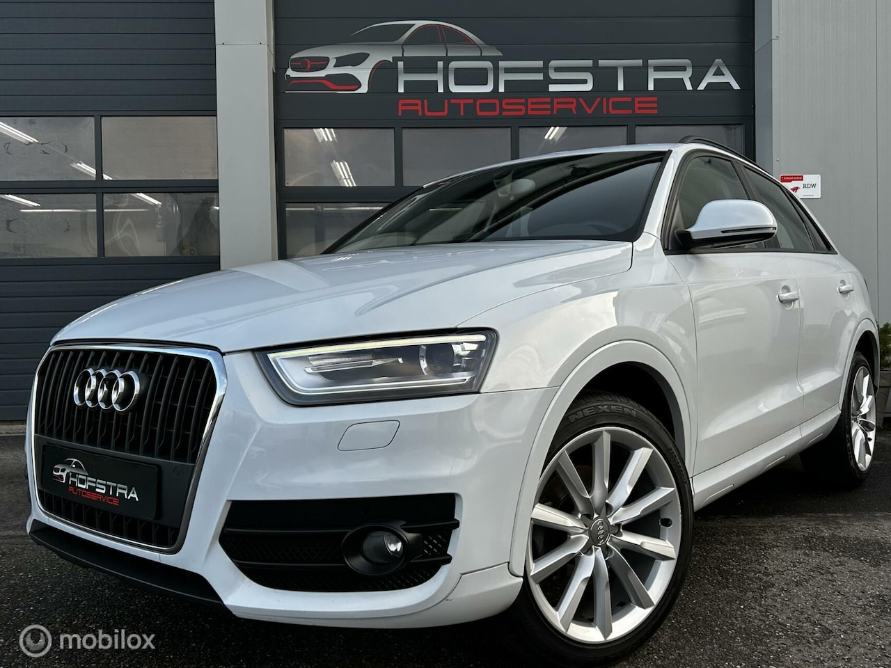 Audi Q3 - 1.4 TFSI Automaat Navi Stoelverw 19inch PDC Bi-Xenon - AutoWereld.nl