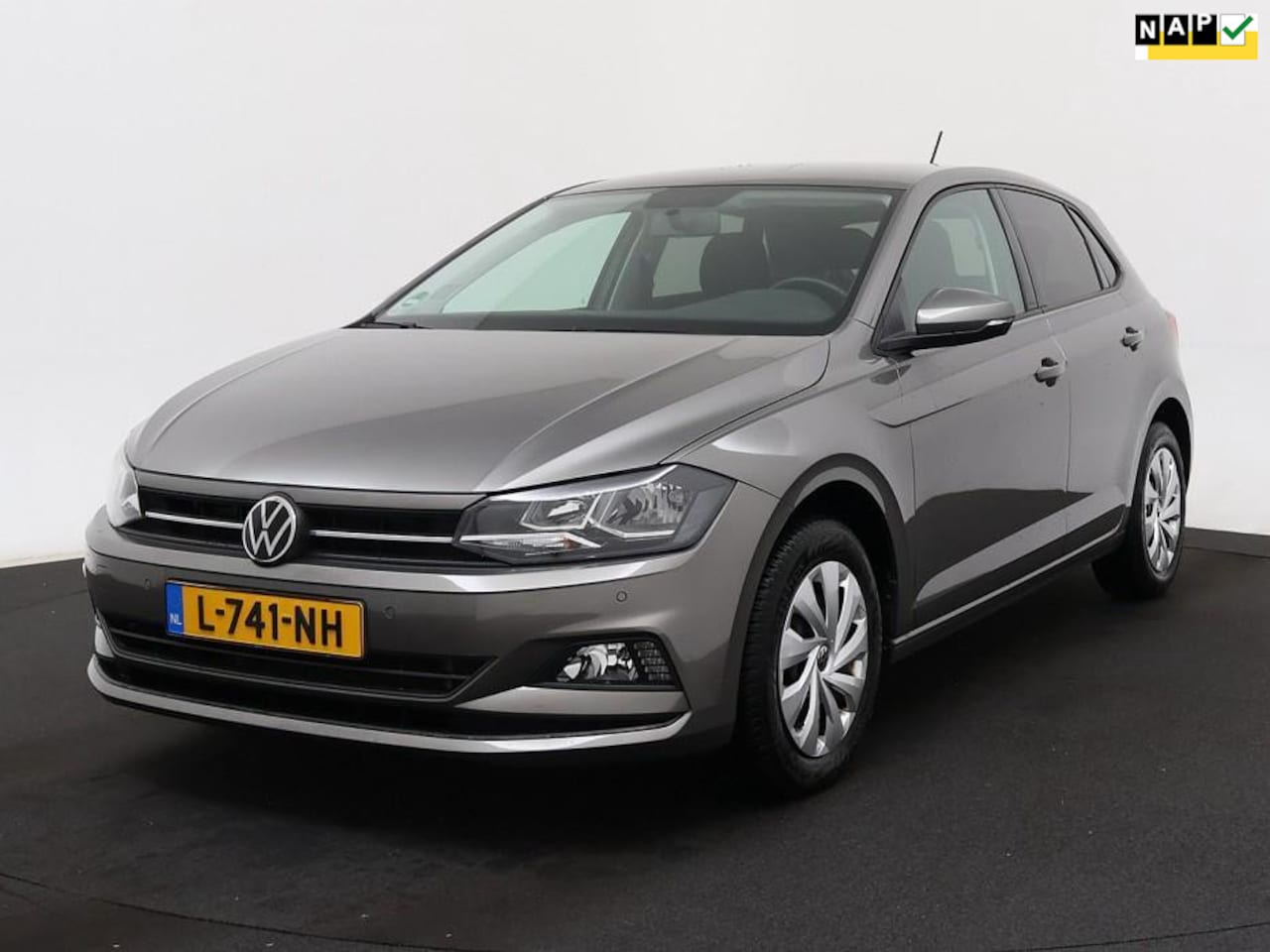 Volkswagen Polo - 1.0 TSI Comfortline NL.Auto/Adaptive- Cruise/Apple- Carplay/Navigatie/1Ste Eigenaar/Dealer - AutoWereld.nl