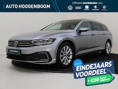 Volkswagen Passat Variant - 1.4 TSI PHEV GTE Business | Panoramadak | 360 camera | Stoelverwarming | 3-zone airco | Pa