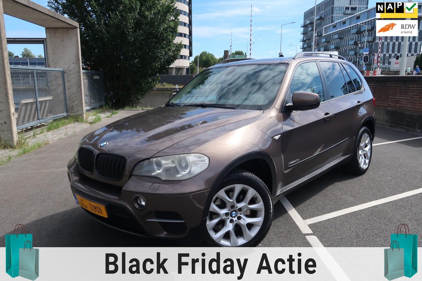 BMW X5 - XDrive30d High Executive BLACK FRIDAY DEAL €11750 - AutoWereld.nl