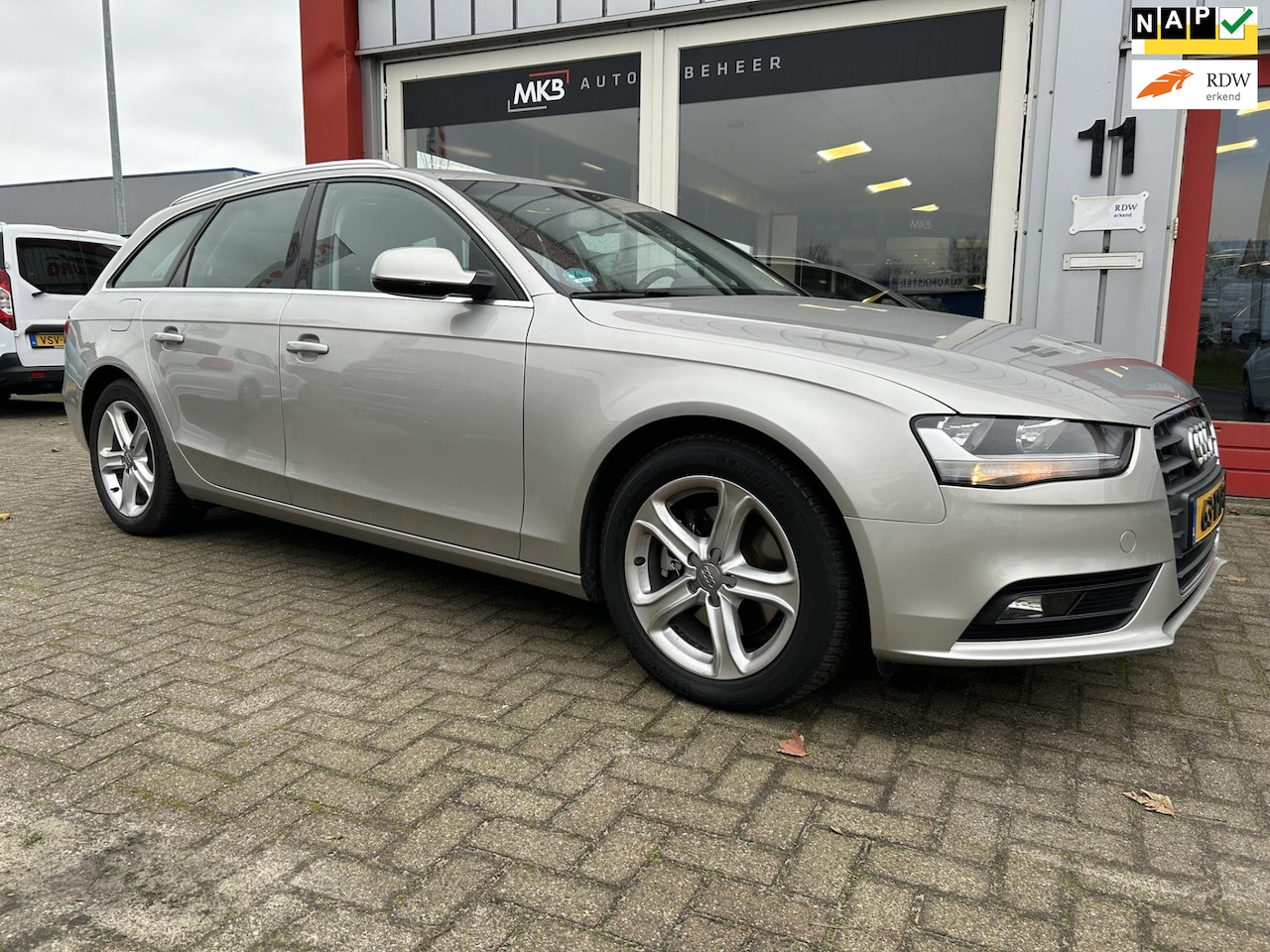 Audi A4 Avant - 1.8 TFSI Pro Line Business Automaat/Trekhaak - AutoWereld.nl