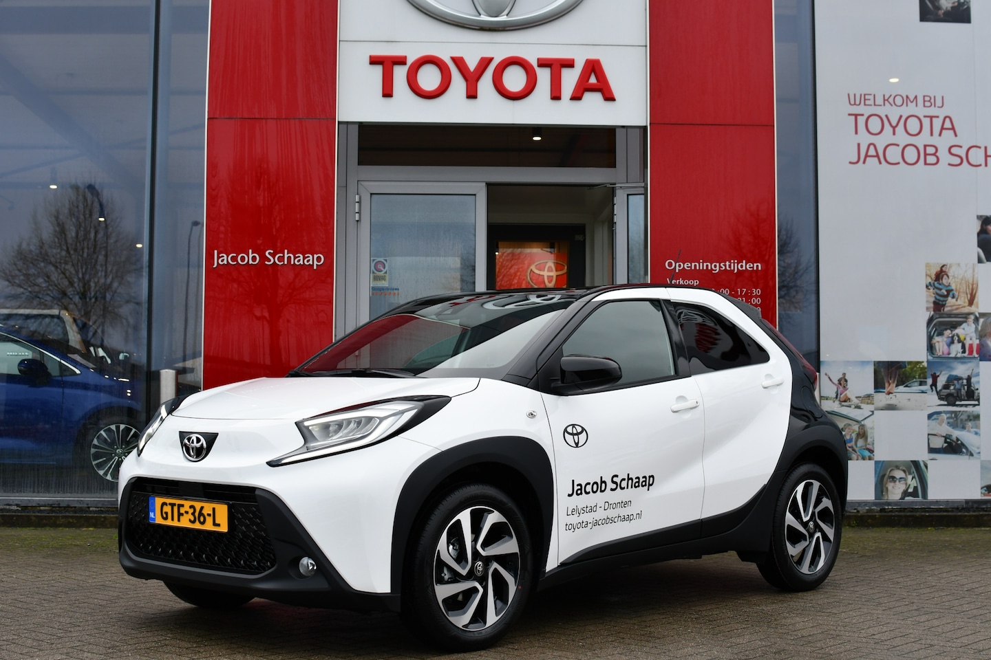 Toyota Aygo X - 1.0 VVT-i S-CVT Pulse Automaat 72pk | Apple Carplay/Android Auto | Lichtmetalen velgen 17" - AutoWereld.nl