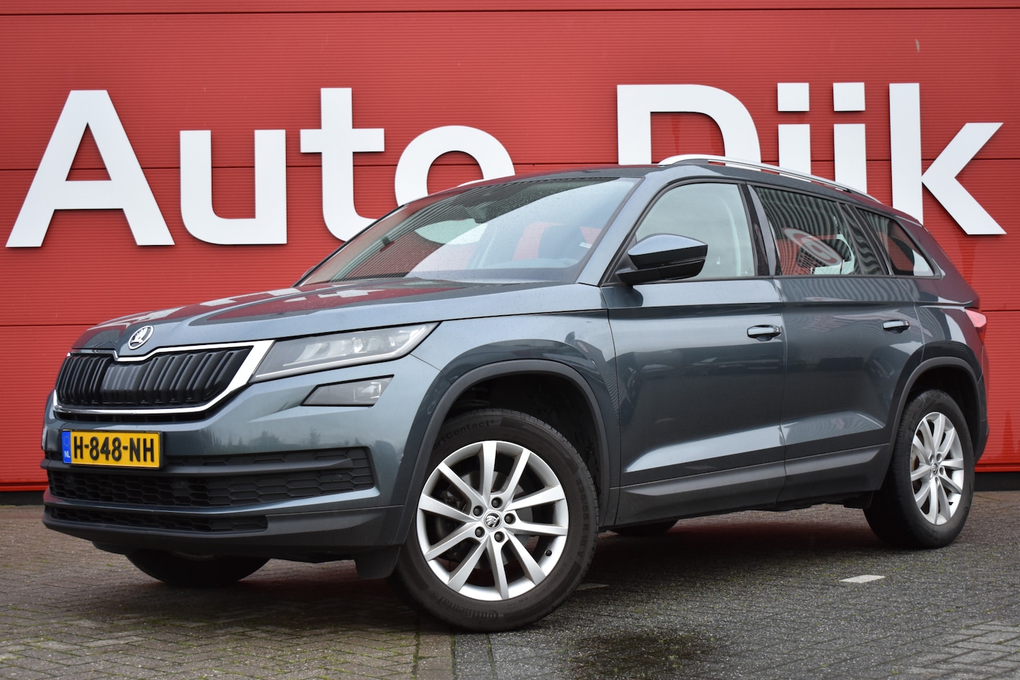 Skoda Kodiaq - 1.5 TSI Business Edition DSG | LED | Leder | Trekhaak | Carplay | Camera | Keyless | Clima - AutoWereld.nl