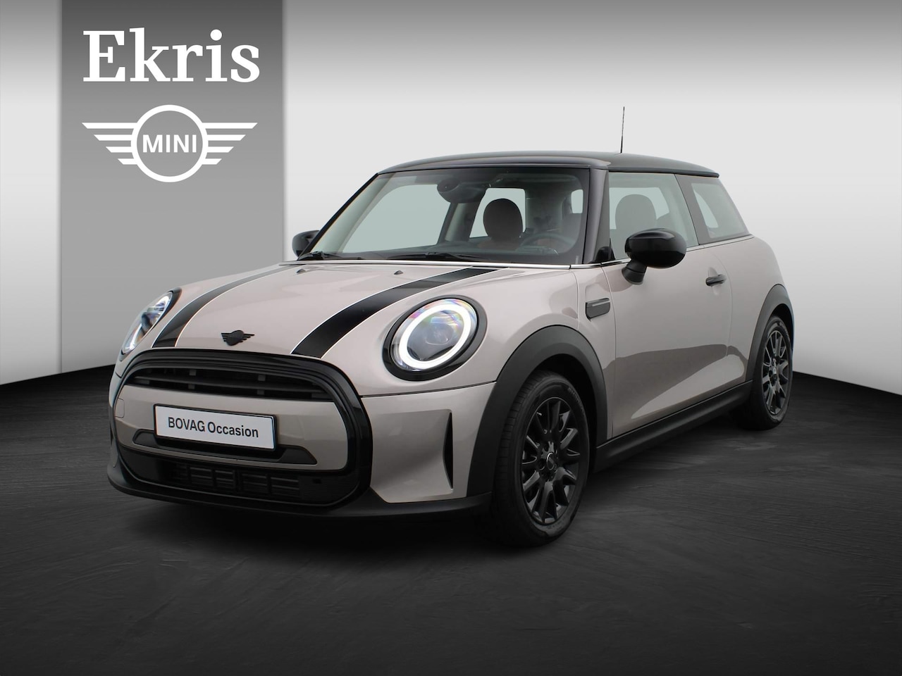 MINI Cooper - 3-Deurs Classic + Premium Pakket + Leder + PDC + LED + 16'' - AutoWereld.nl