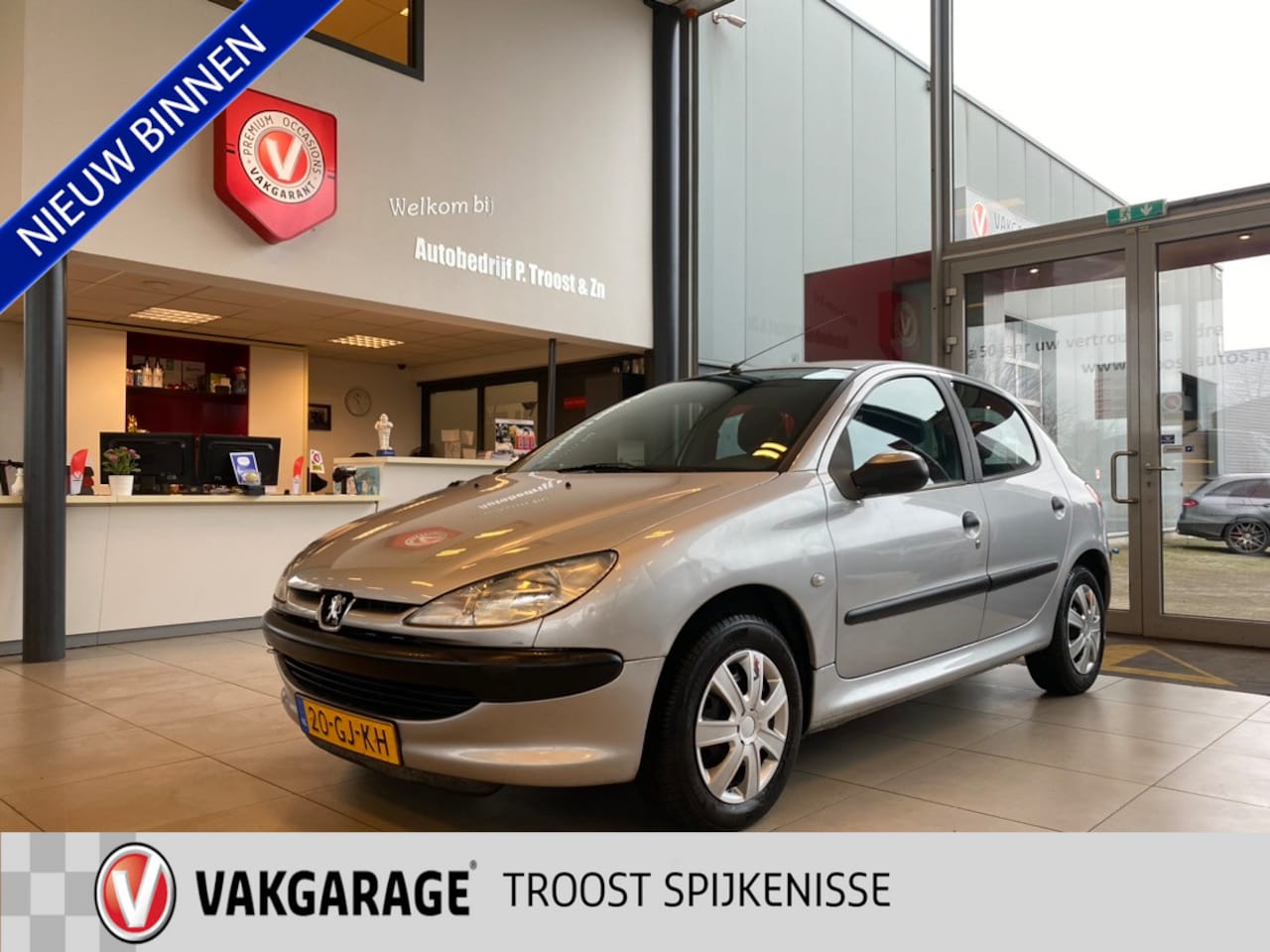 Peugeot 206 - 1.4 XT 5 Deurs,5 Zits,Elektrischpakket,Stuurbekrachting,Lagekilometerstand - AutoWereld.nl