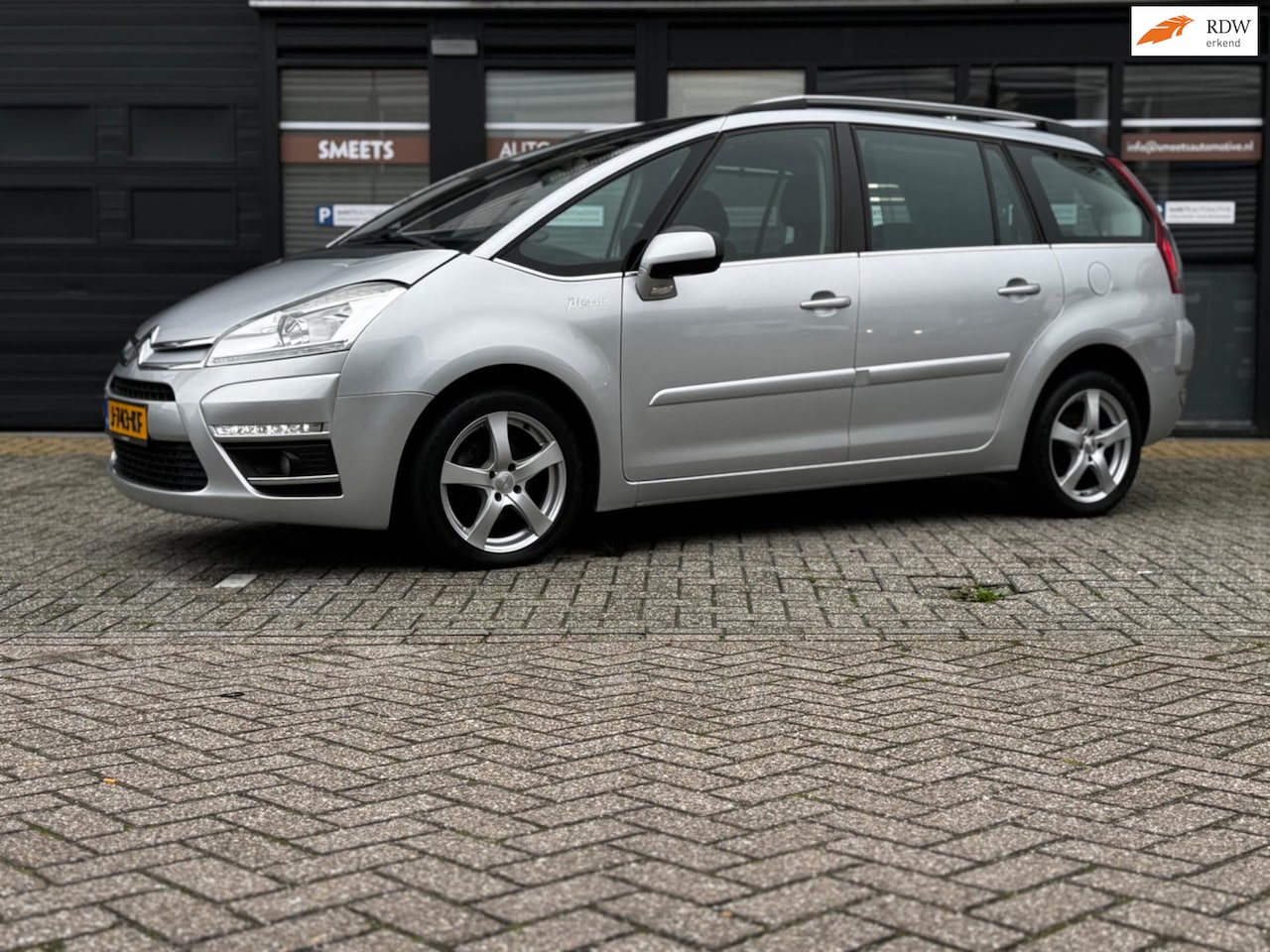 Citroën Grand C4 Picasso - 1.6 VTi Attraction 7p 1.6 VTi Attraction 7p - AutoWereld.nl