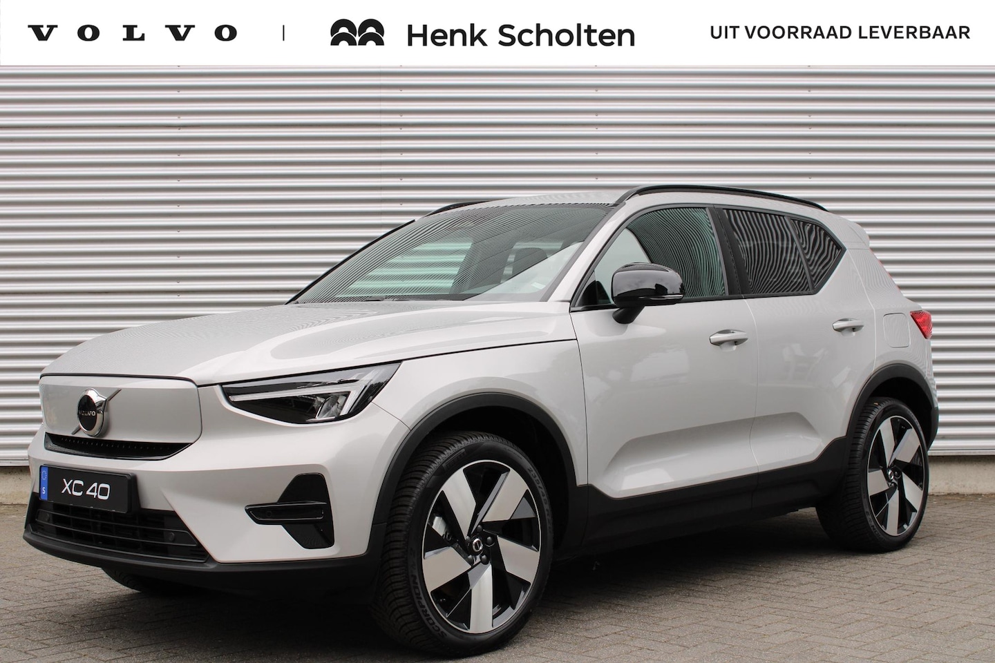 Volvo XC40 - Single Motor Extended Range Plus 82 kWh Adaptieve Cruise Control Met Pilot Assist, BLIS Do - AutoWereld.nl