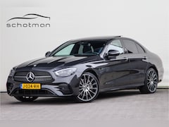 Mercedes-Benz E-klasse - 300 e AMG Nightpack, Pano, Widescreen, Burmester, Facelift, Memory, Hybrid