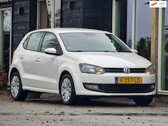 Volkswagen Polo - 1.2-12V Comfortline (Airco / 5 Deurs / Navigatie / Parkeersensoren / Stoelverwarming)